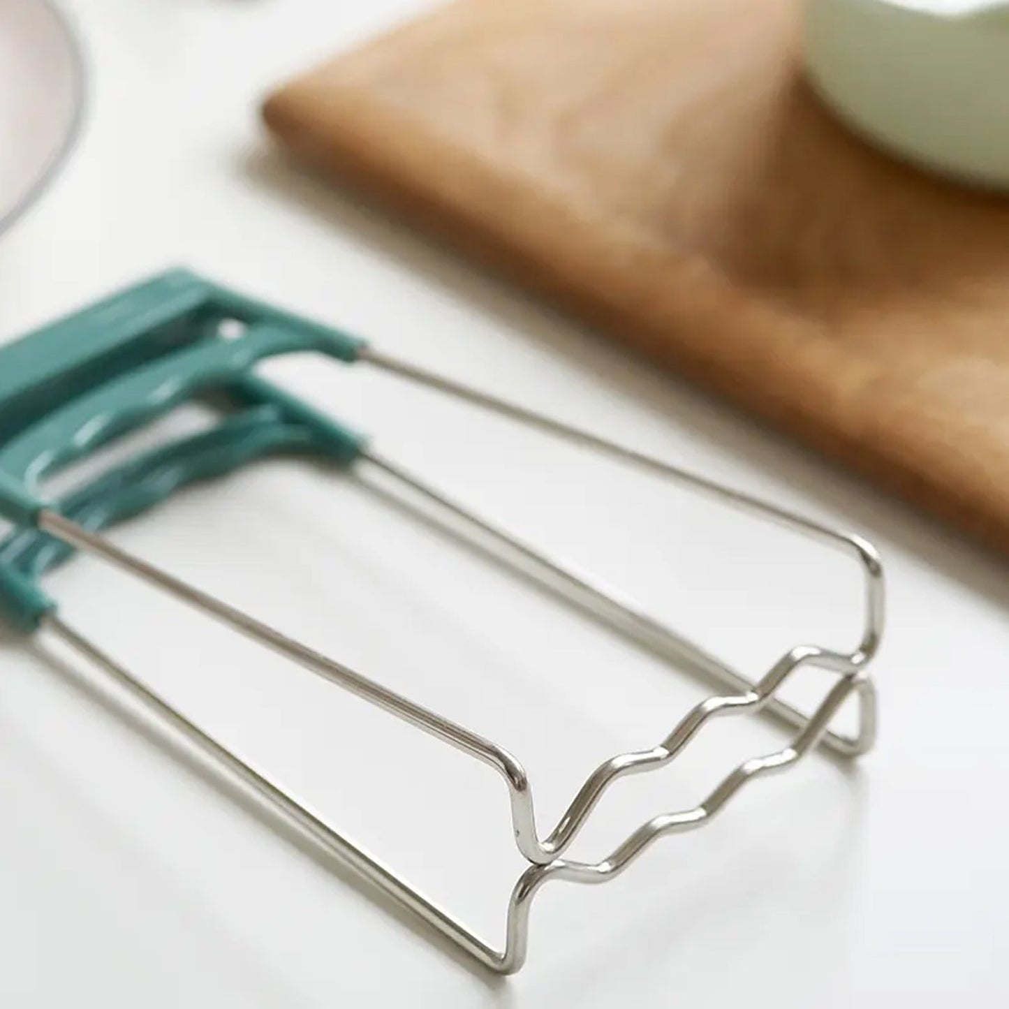 Kitchen Tongs, Bowls Clip Wear Resistant Bowls Plates Clip Lifter For Restaurants for Kitchen (1 Pc)-01